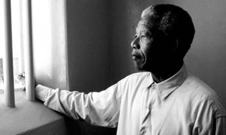 Nelson Mandela – Berjuang Melawan Politik Rasis Apartheid