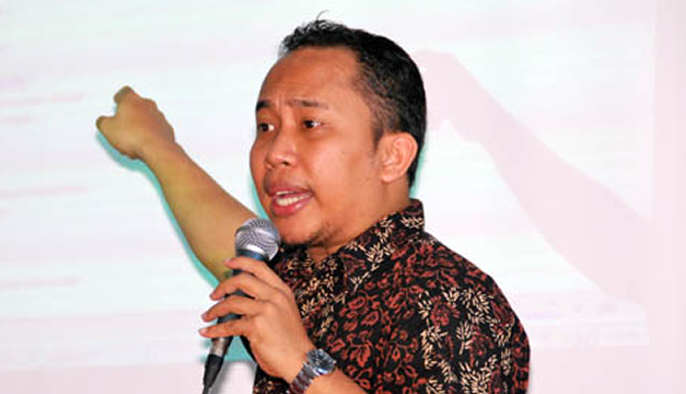 Asri Tadda – Dokter Yang Berbisnis di Dunia Blogger