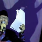 Taufiq Ismail – Sastrawan Hebat dari Bukittinggi