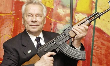 Mikhail Kalashnikov – Penemu Senjata AK-47