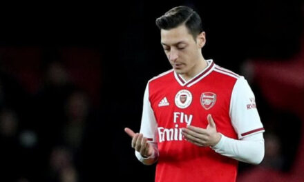 Mesut Ozil – Pesepakbola Muslim Asal Jerman